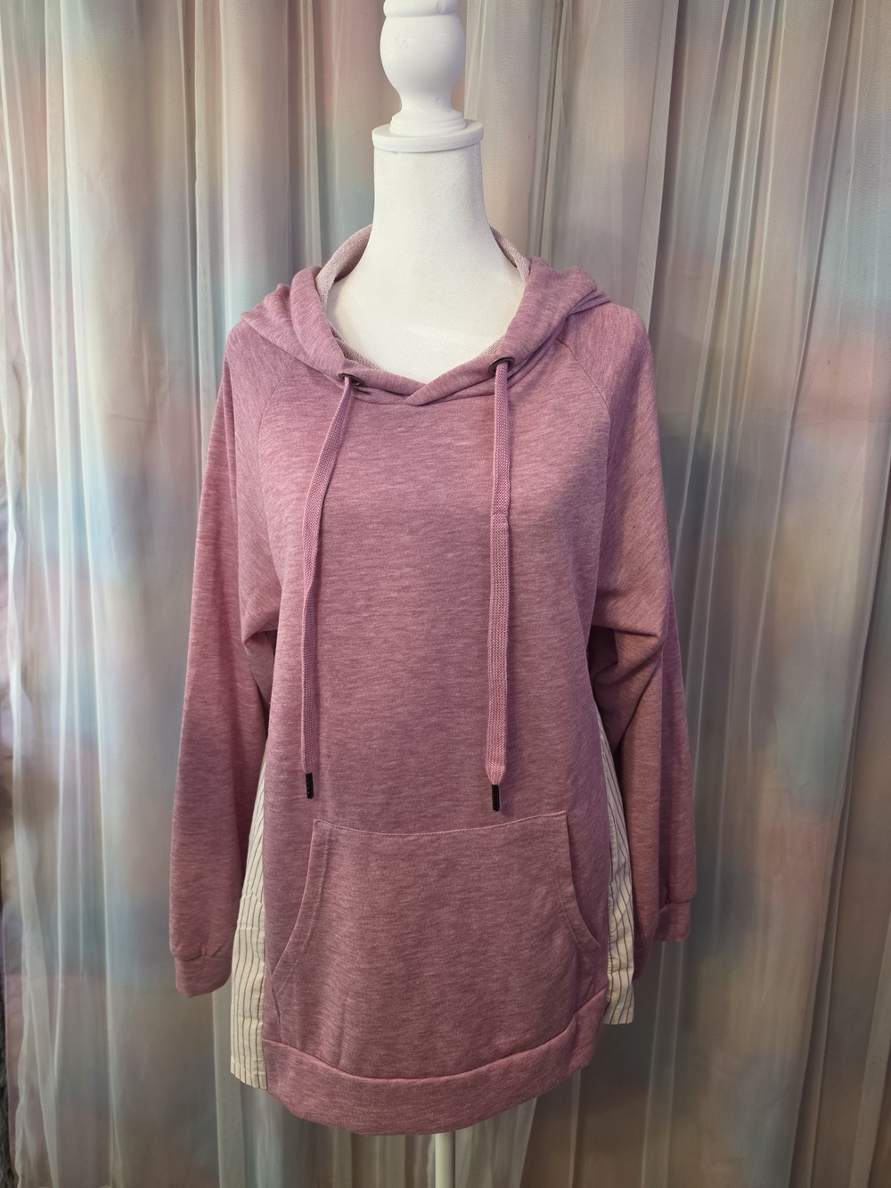 Z Avenue White Mauve Hooded Colorblock Sweatshirt Flare Side Stripes Size Medium